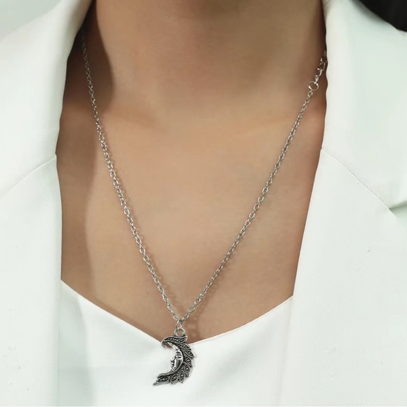 Moon and sun necklace set - Picture 6 of 9